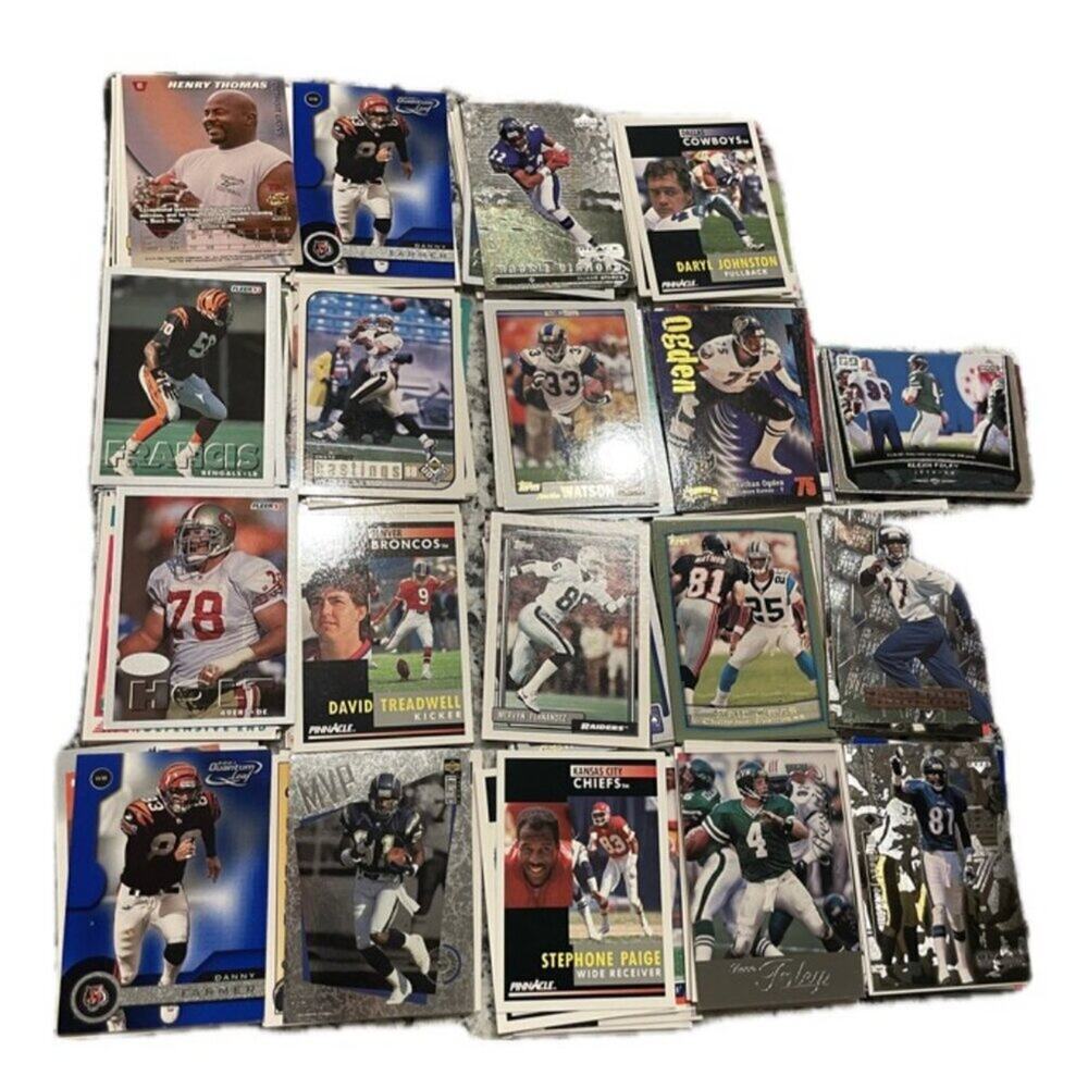 NFL FOOTBALL PLAYERS TRADING CARDS Collectible 80’s 90’s and 2000 LOT OF 190